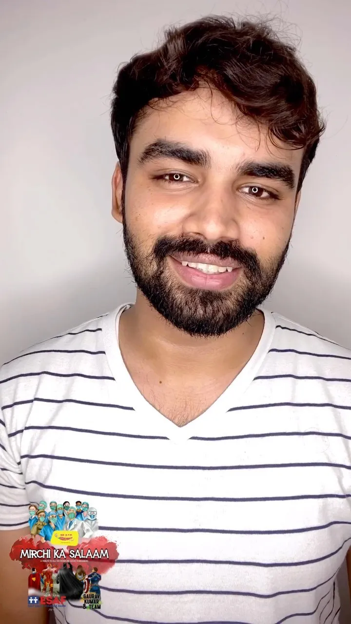 Siddhant Sharma performing a Mirchi Ka Salaam campaign call to action